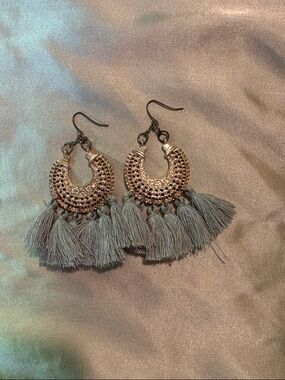 Boho Tassel Hoop Earrings - Gray